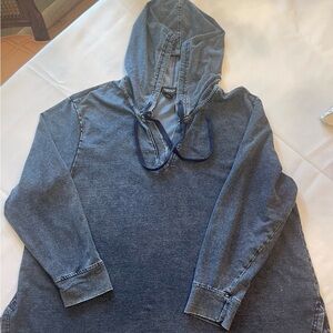 Jones & Co comfy lightweight hoodie